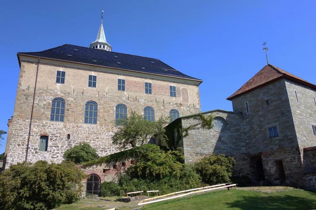 j9����վ�����й����ٷ���վ