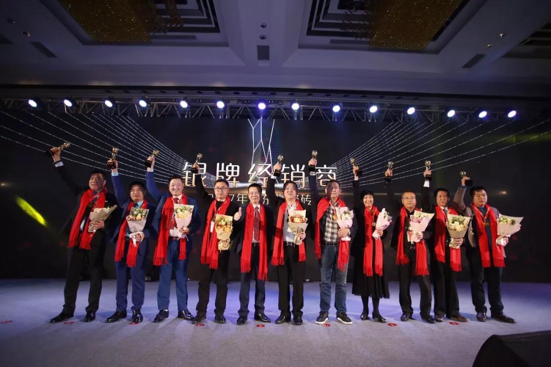 j9����վ�����й����ٷ���վ