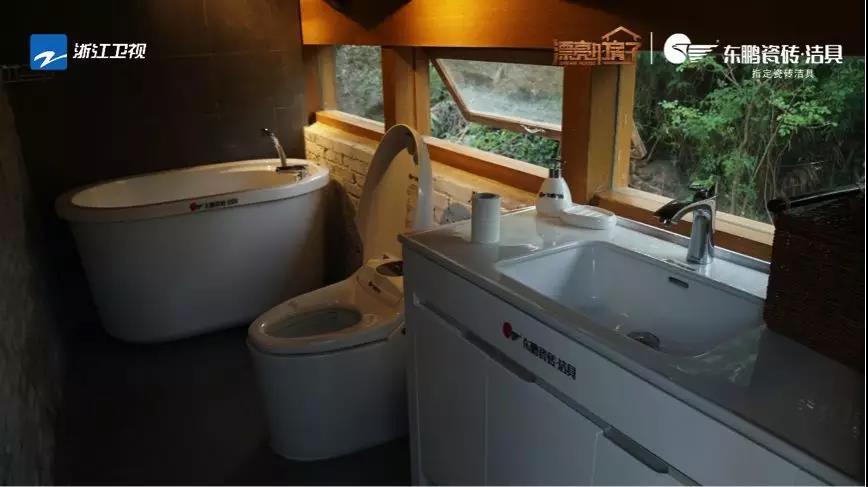 j9����վ�����й����ٷ���վ