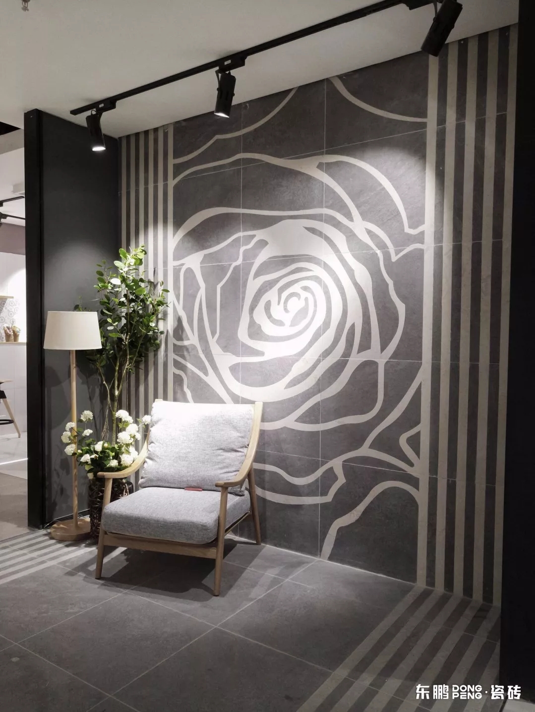 j9����վ�����й����ٷ���վ