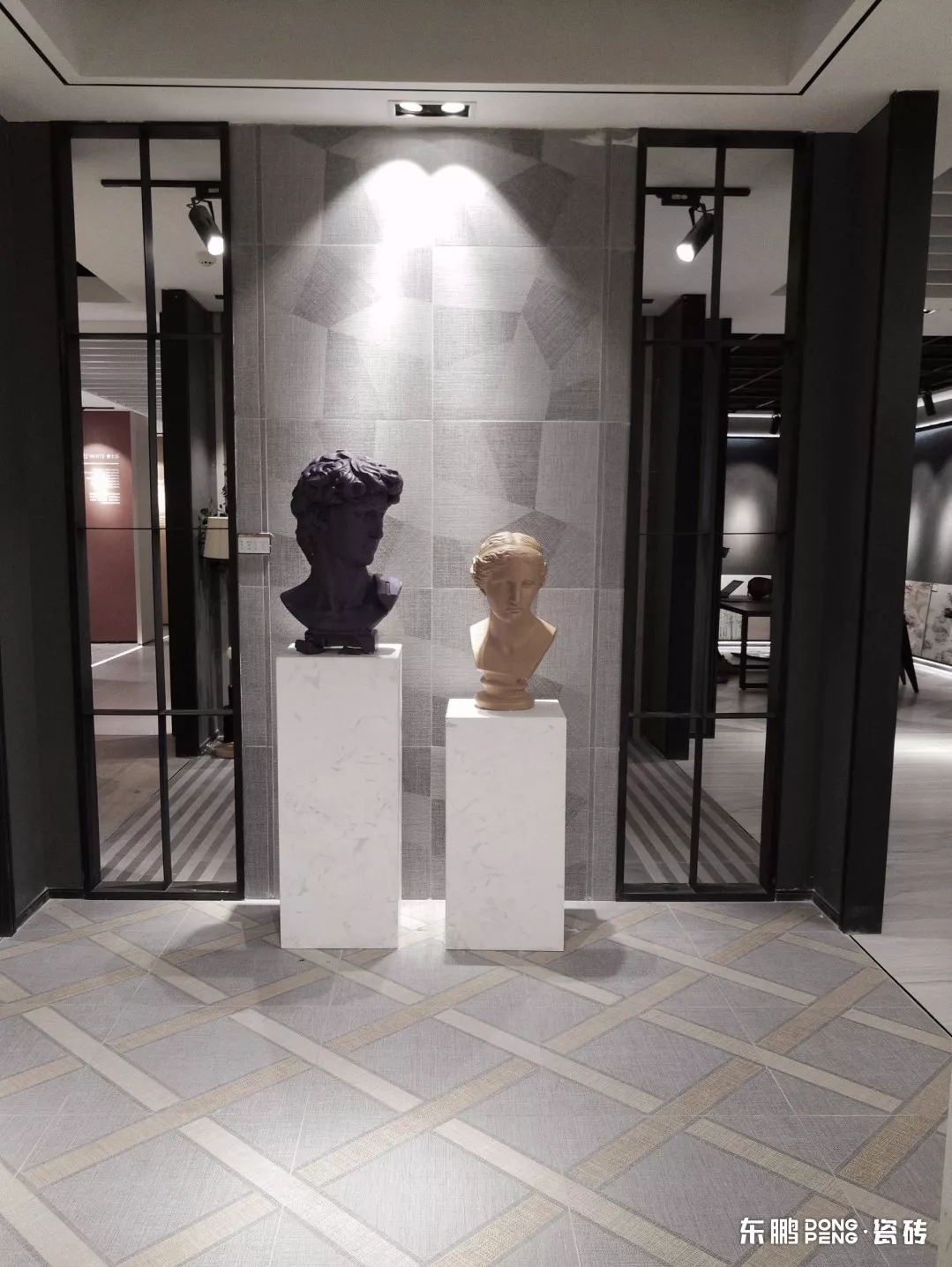 j9����վ�����й����ٷ���վ