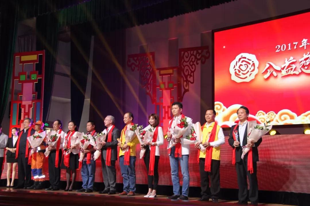 j9����վ�����й����ٷ���վ