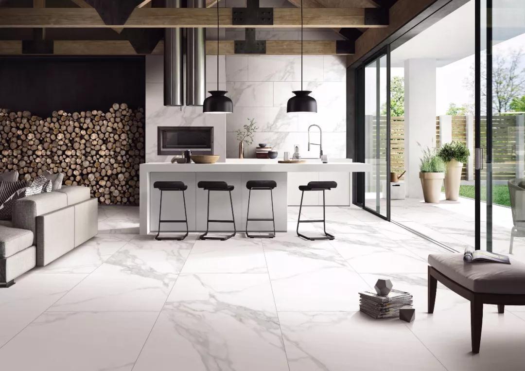 j9����վ�����й����ٷ���վ