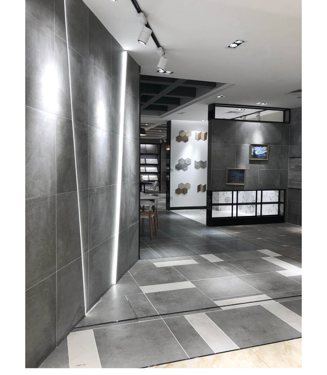 j9����վ�����й����ٷ���վ