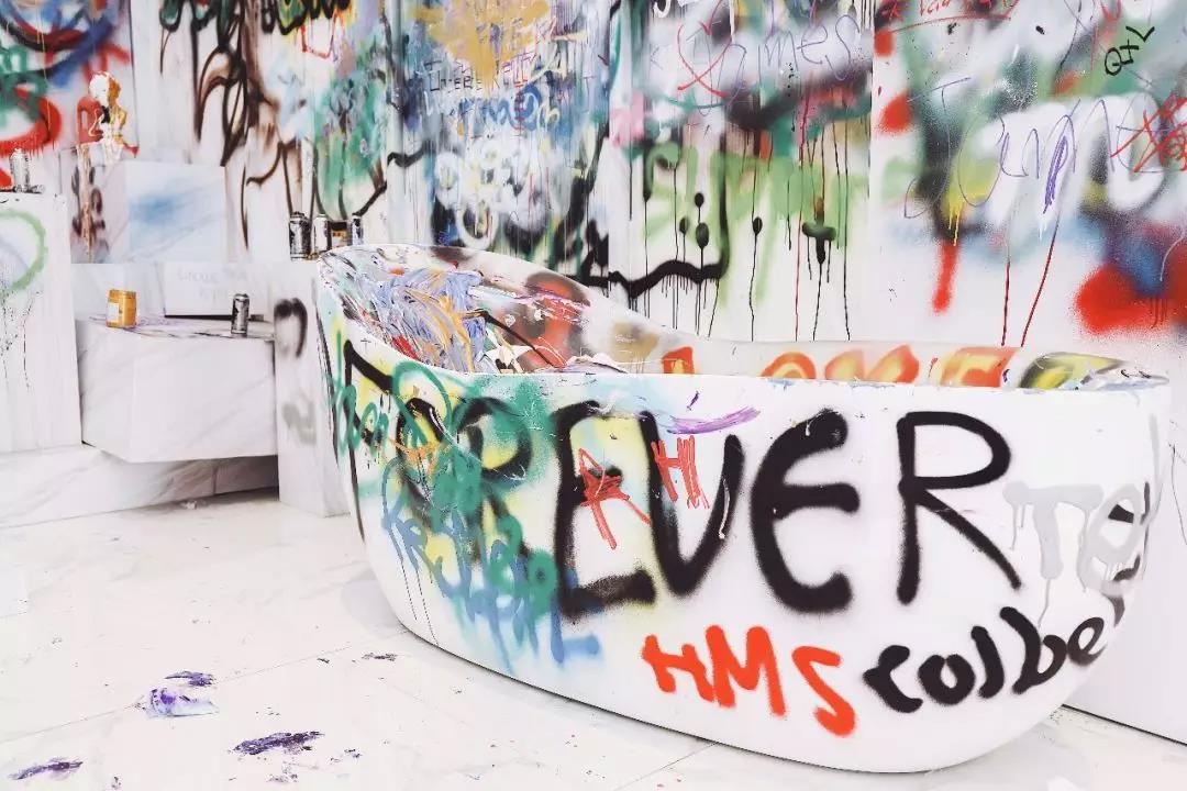 j9����վ�����й����ٷ���վ