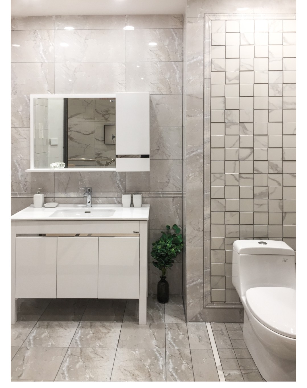 j9����վ�����й����ٷ���վ