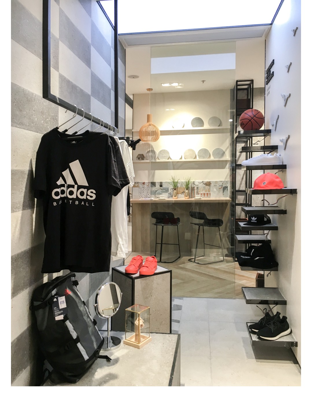 j9����վ�����й����ٷ���վ