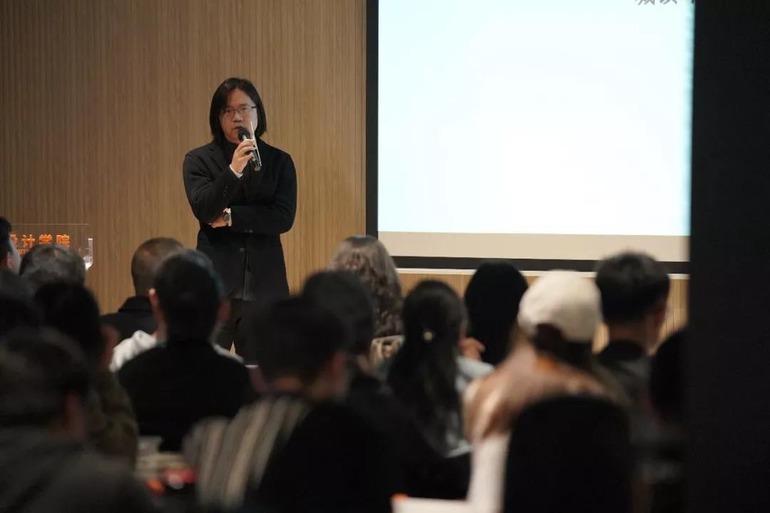 j9����վ�����й����ٷ���վ