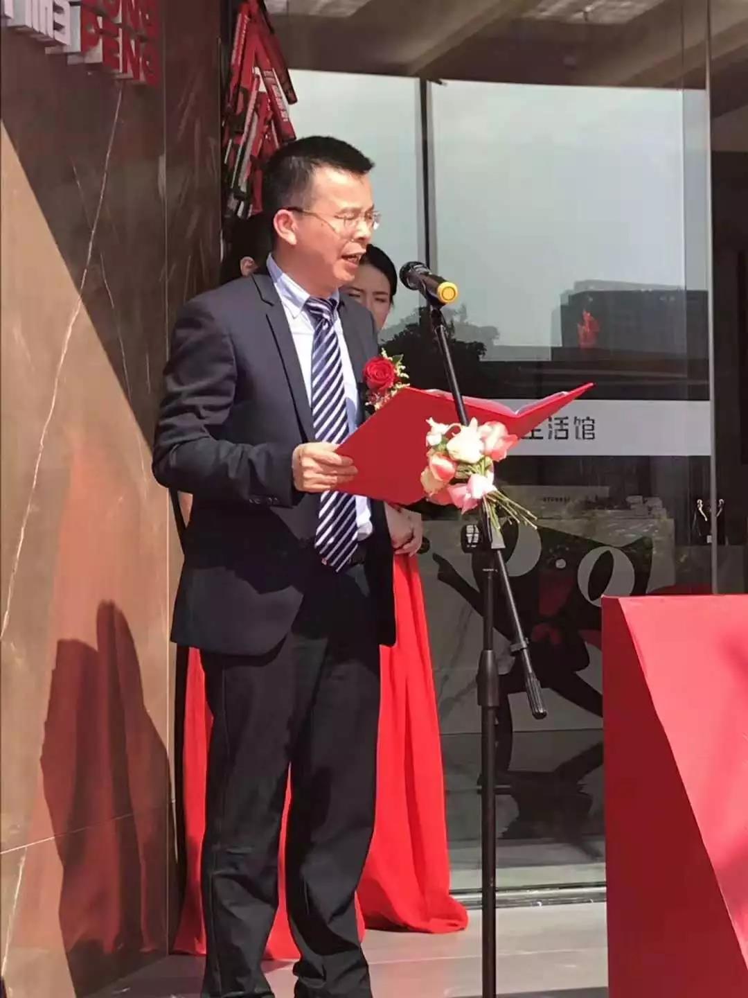 j9����վ�����й����ٷ���վ