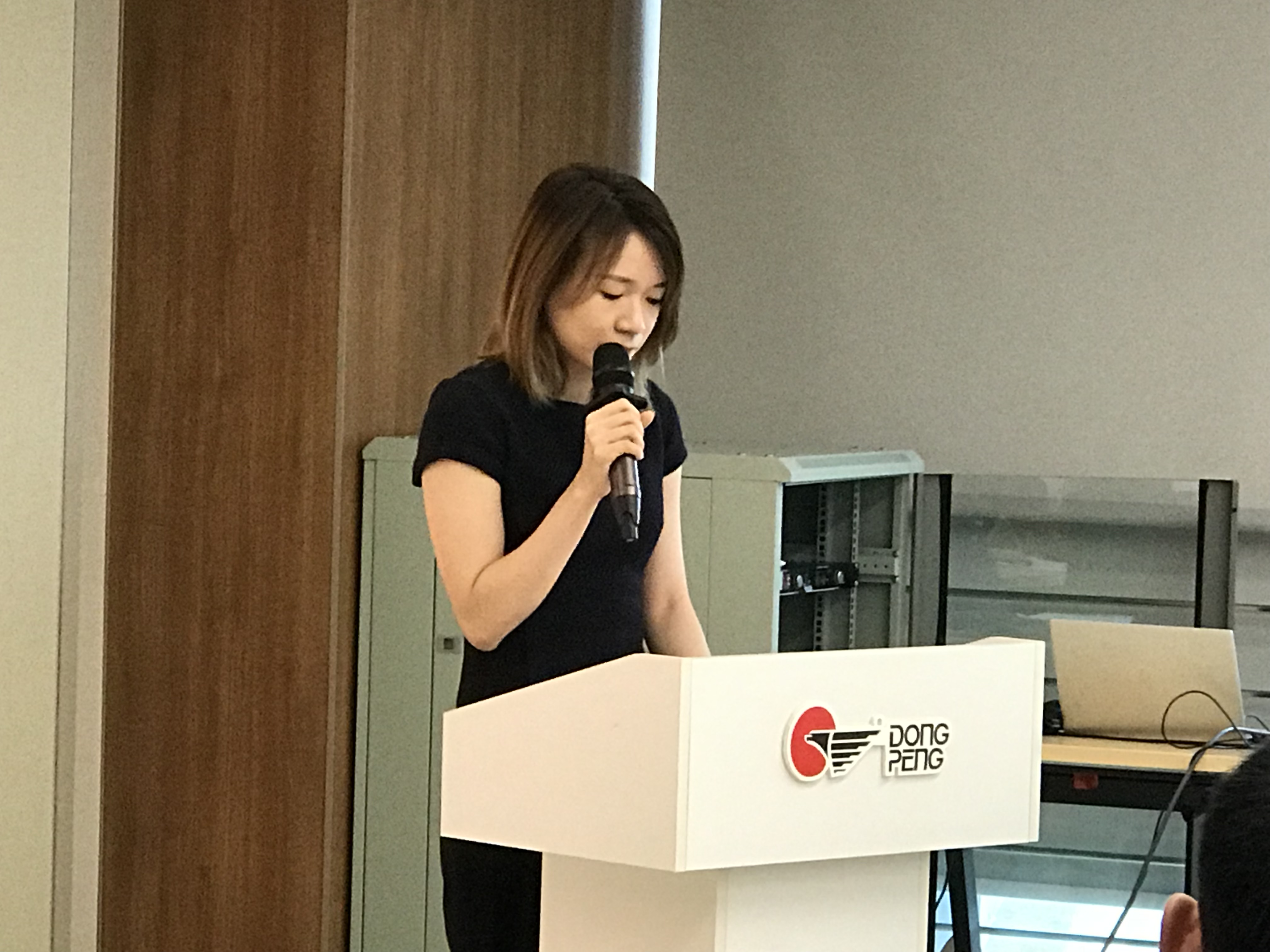 j9����վ�����й����ٷ���վ