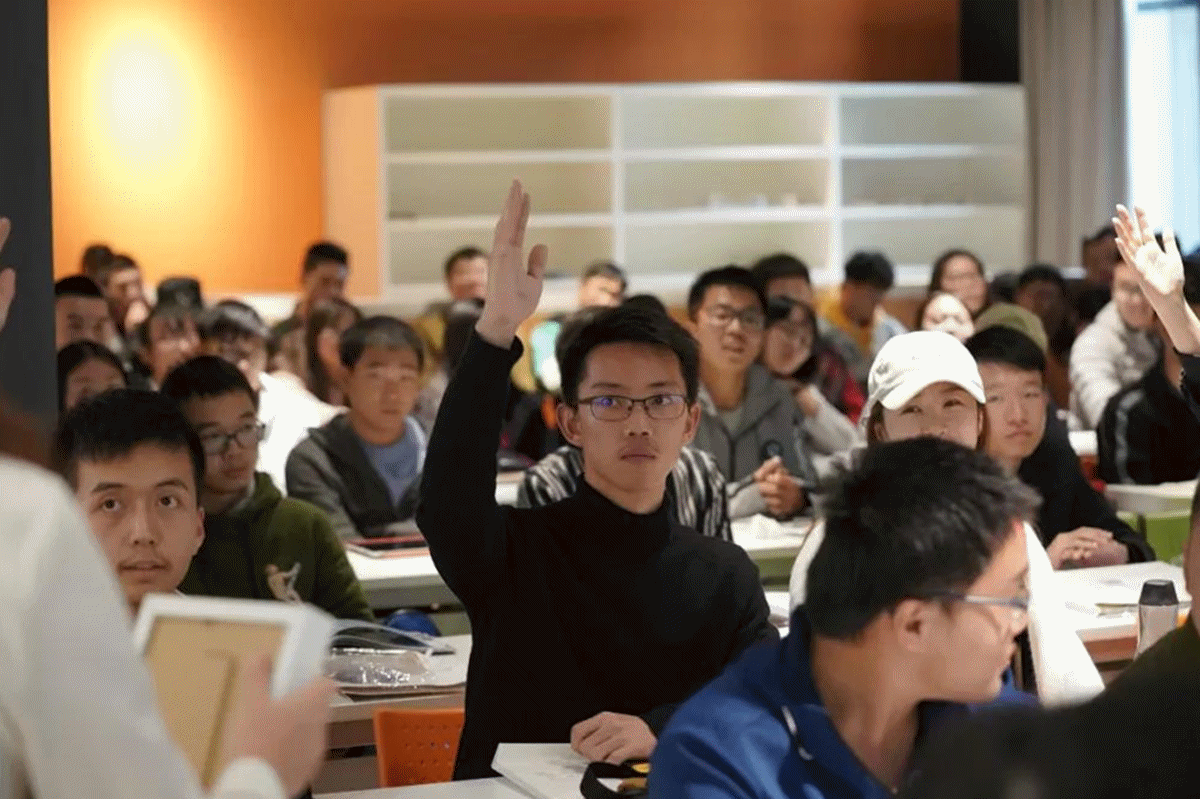 j9����վ�����й����ٷ���վ