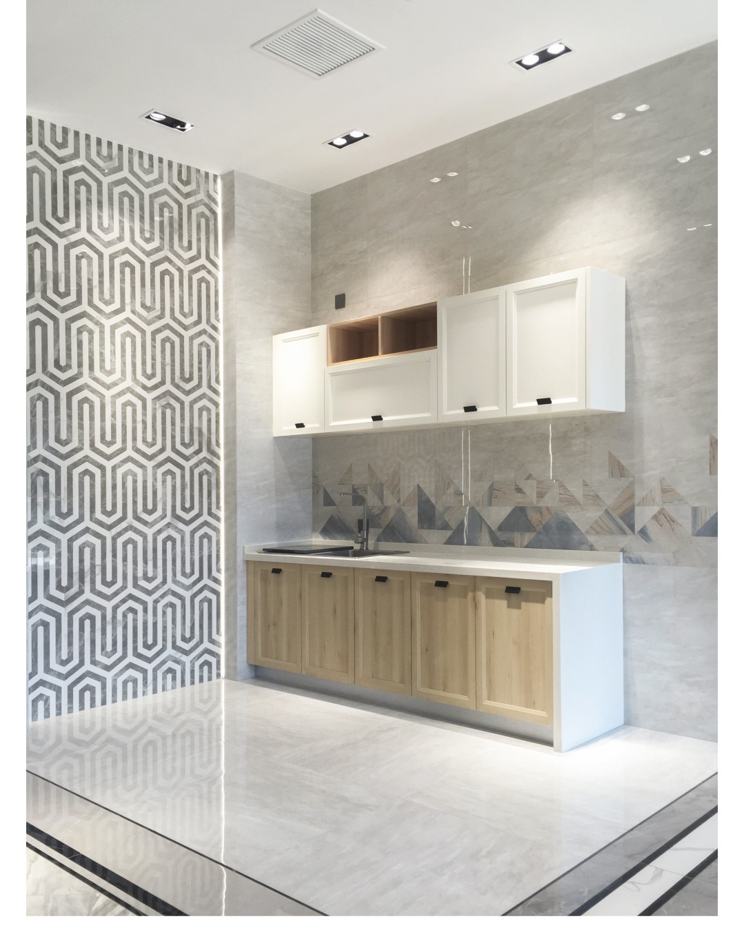 j9����վ�����й����ٷ���վ