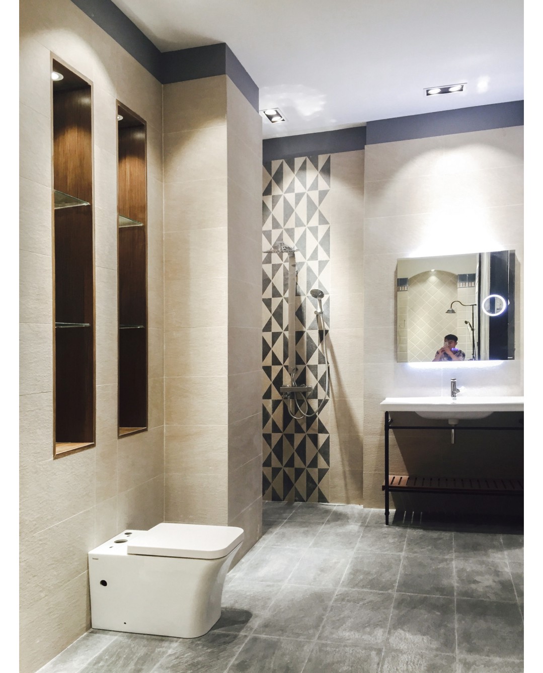 j9����վ�����й����ٷ���վ