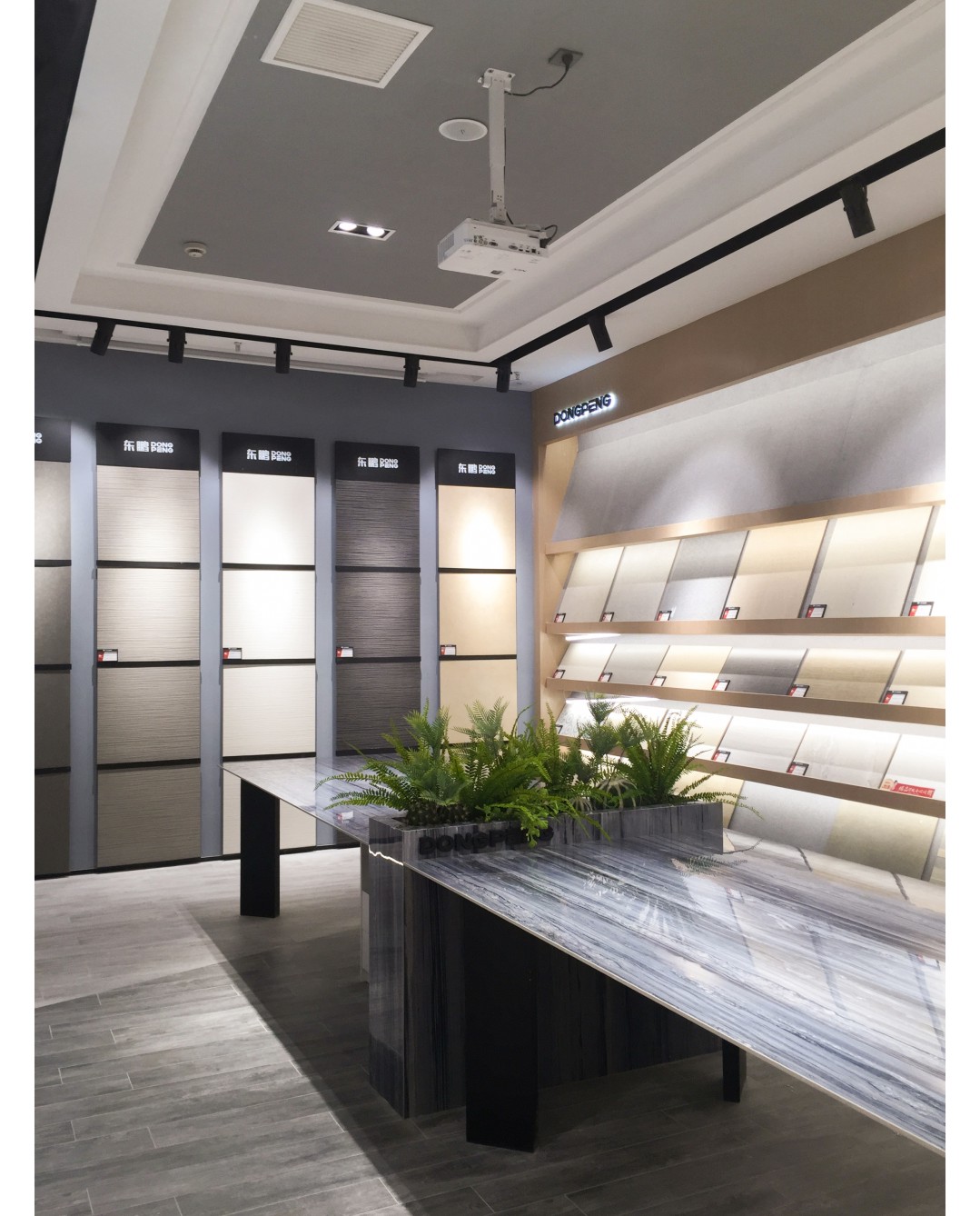 j9����վ�����й����ٷ���վ