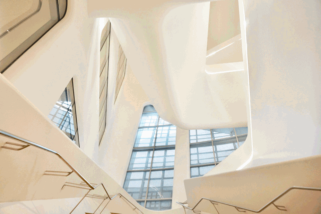 j9����վ�����й����ٷ���վ