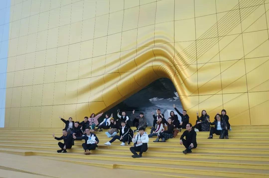 j9����վ�����й����ٷ���վ