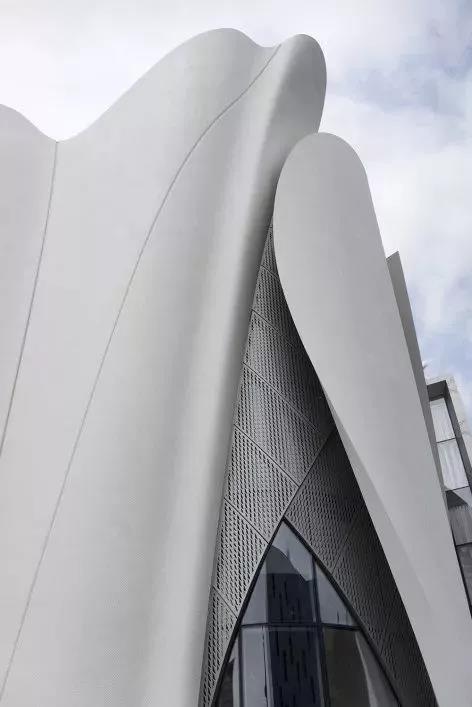 j9����վ�����й����ٷ���վ