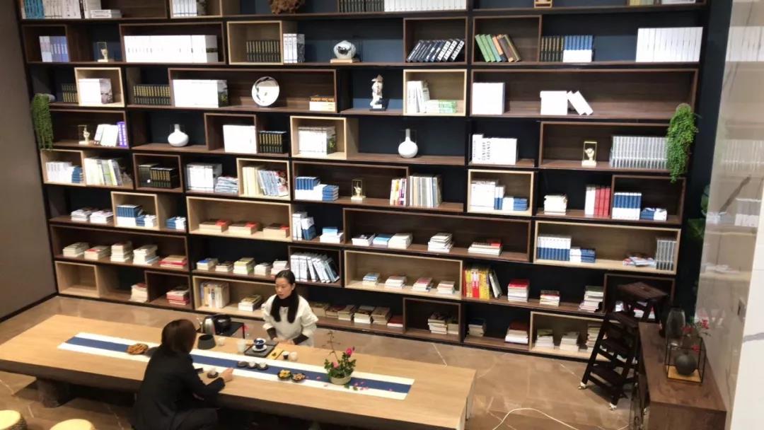 j9����վ�����й����ٷ���վ