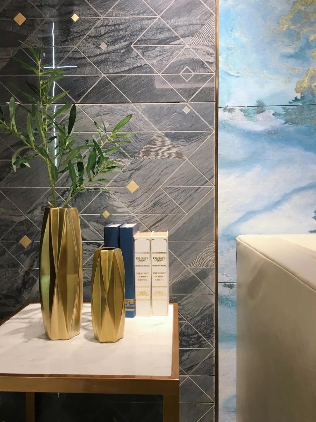 j9����վ�����й����ٷ���վ