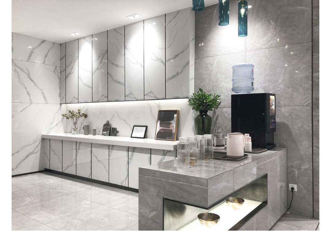 j9����վ�����й����ٷ���վ