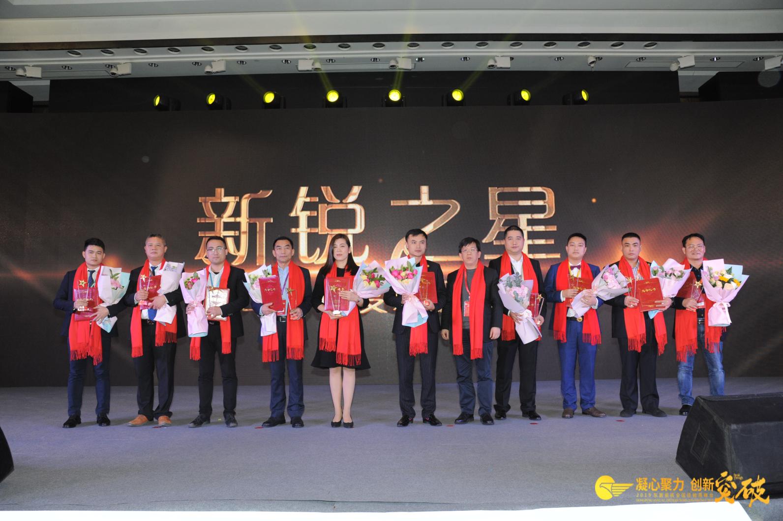 j9����վ�����й����ٷ���վ