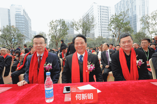 j9����վ�����й����ٷ���վ