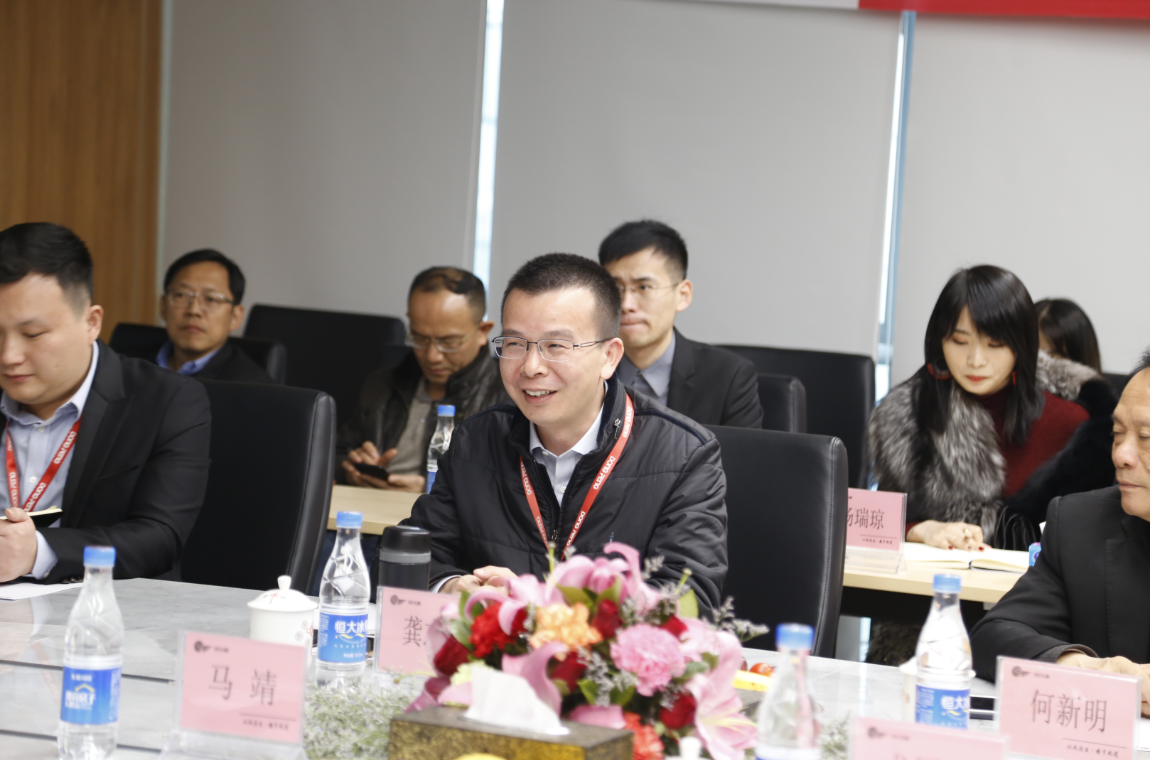 j9����վ�����й����ٷ���վ