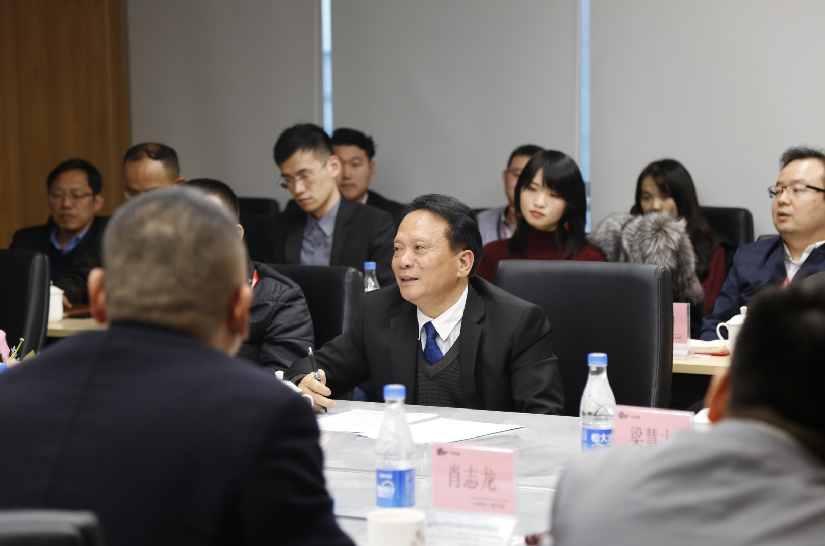 j9����վ�����й����ٷ���վ