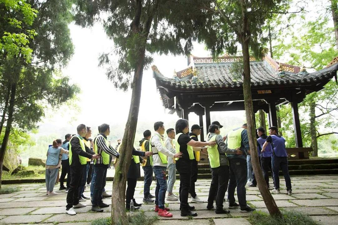 j9����վ�����й����ٷ���վ