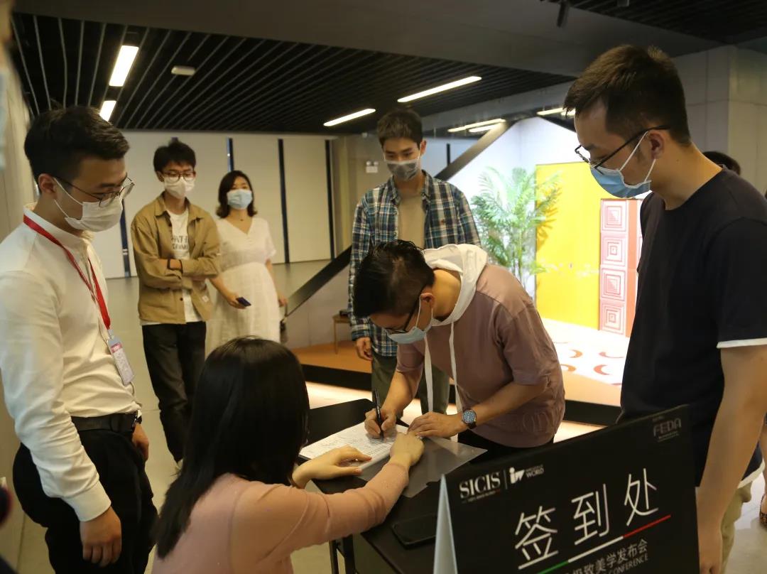 j9����վ�����й����ٷ���վ