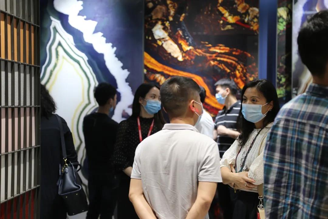 j9����վ�����й����ٷ���վ