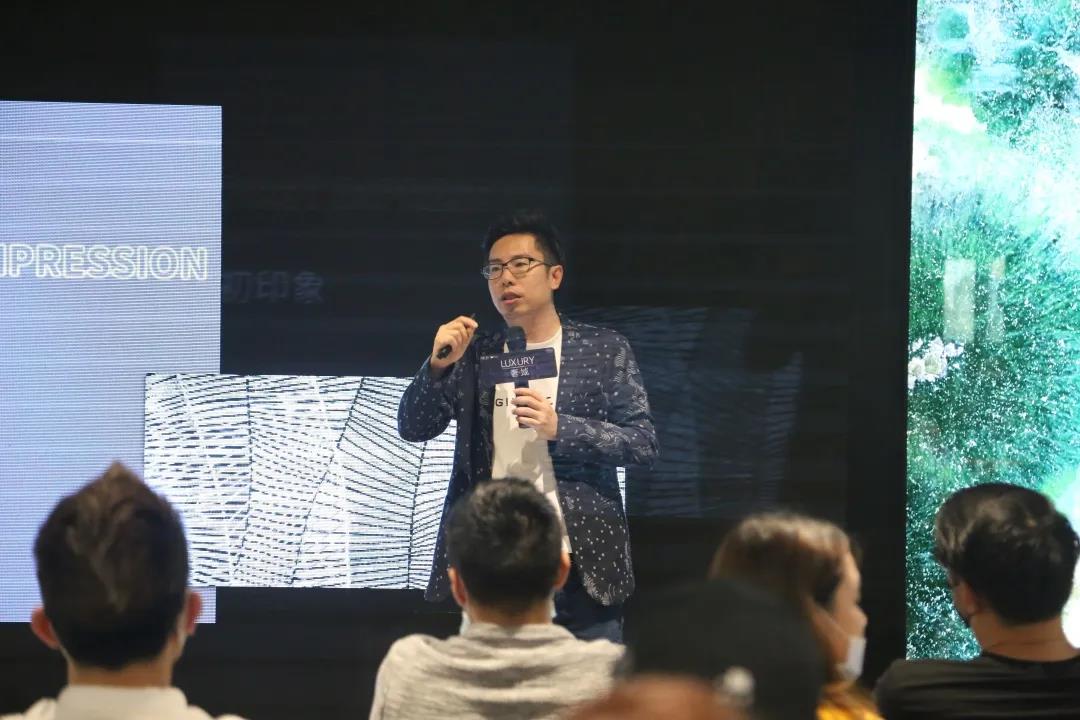 j9����վ�����й����ٷ���վ