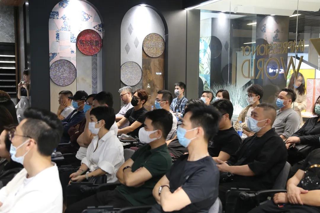 j9����վ�����й����ٷ���վ