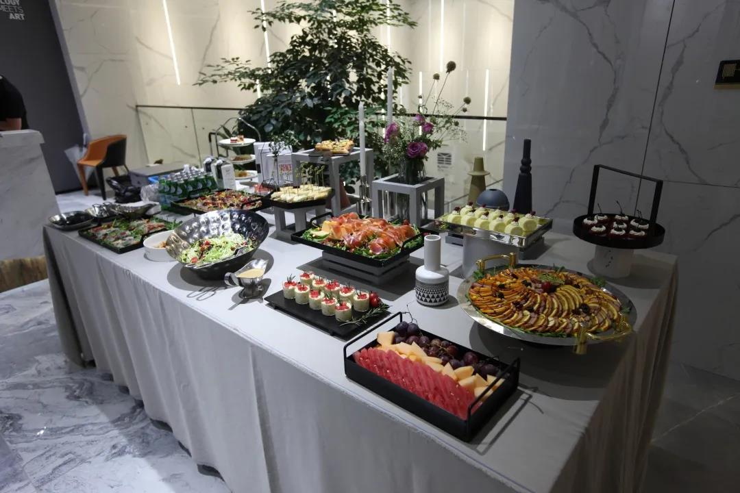 j9����վ�����й����ٷ���վ