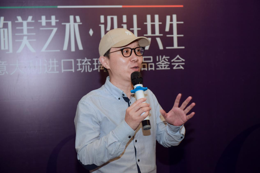 j9����վ�����й����ٷ���վ