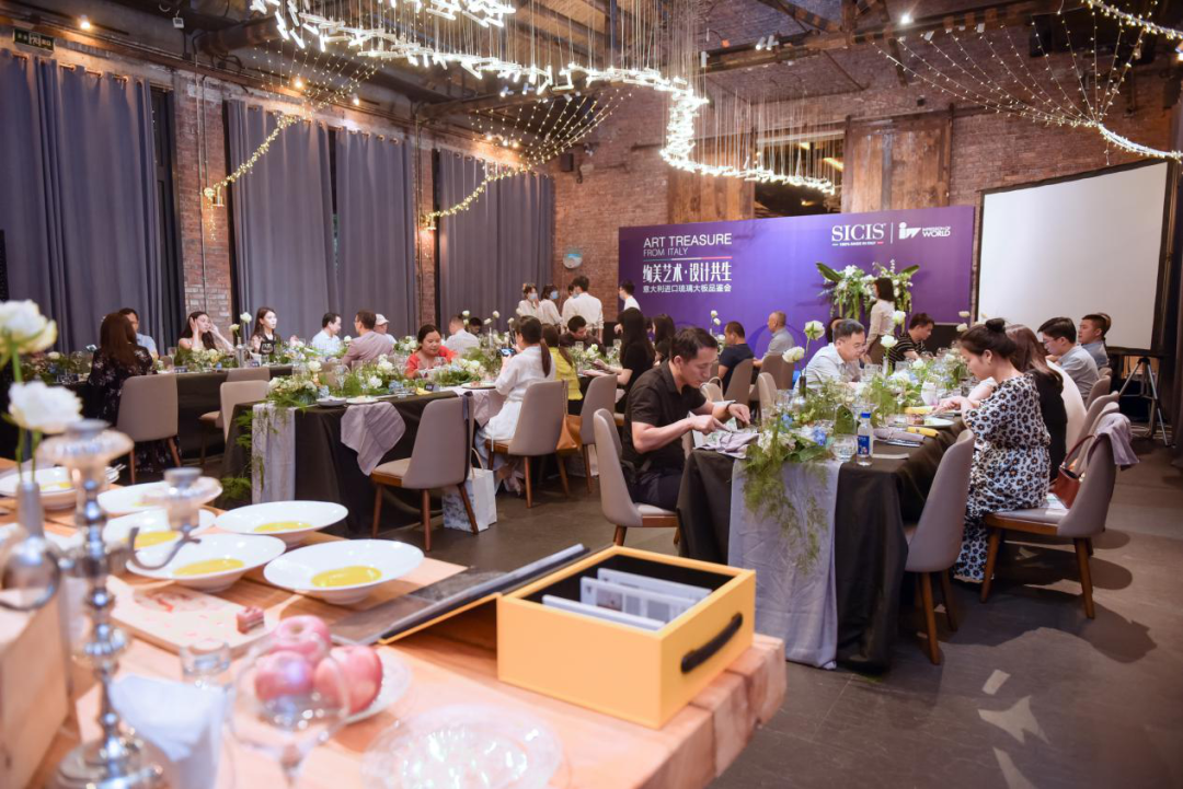 j9����վ�����й����ٷ���վ