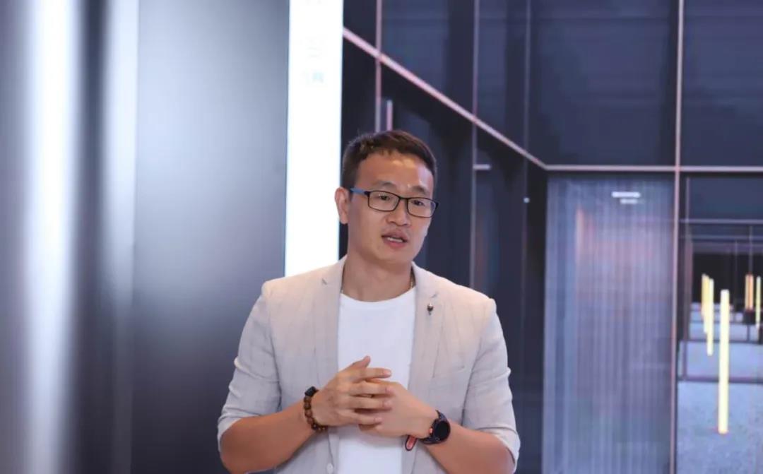 j9����վ�����й����ٷ���վ