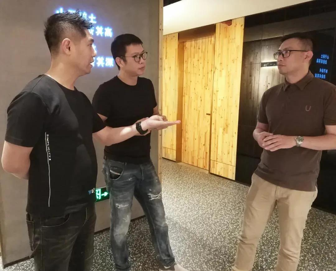 j9����վ�����й����ٷ���վ