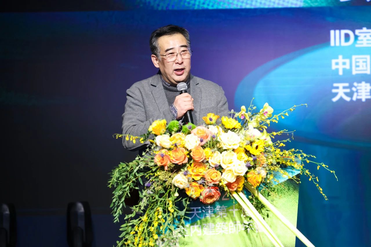 j9����վ�����й����ٷ���վ