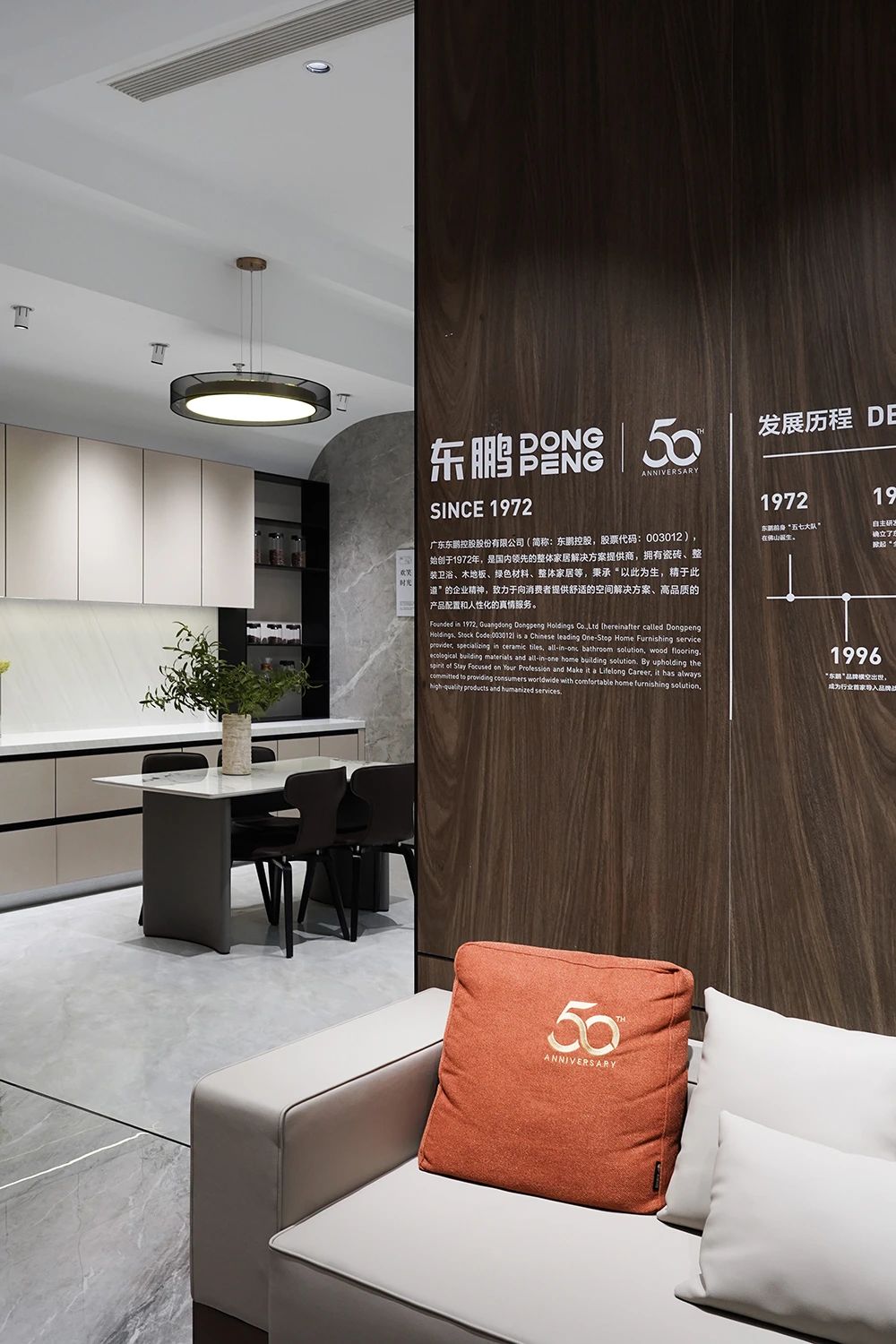 j9����վ�����й����ٷ���վ