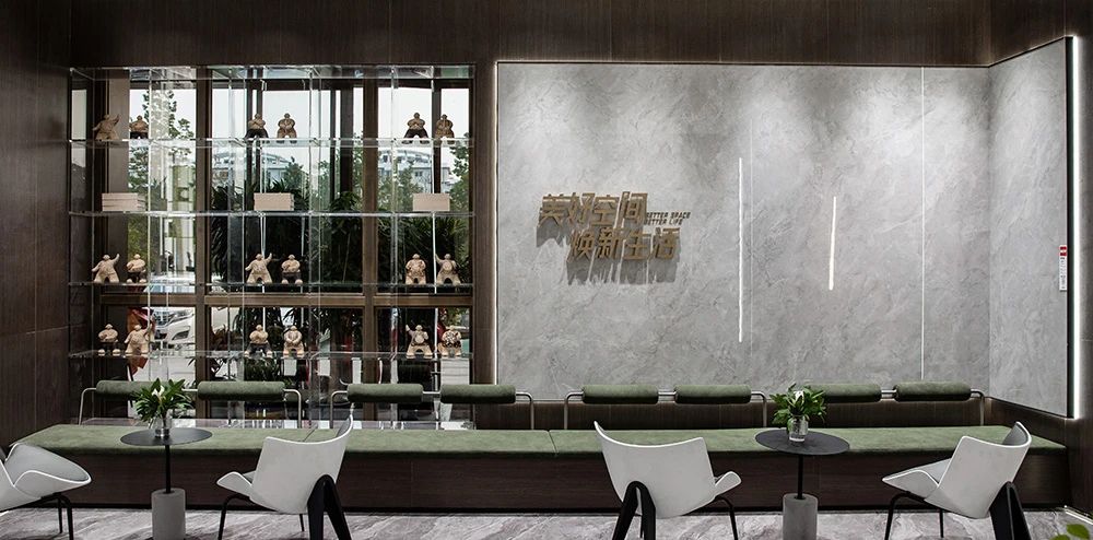 j9����վ�����й����ٷ���վ