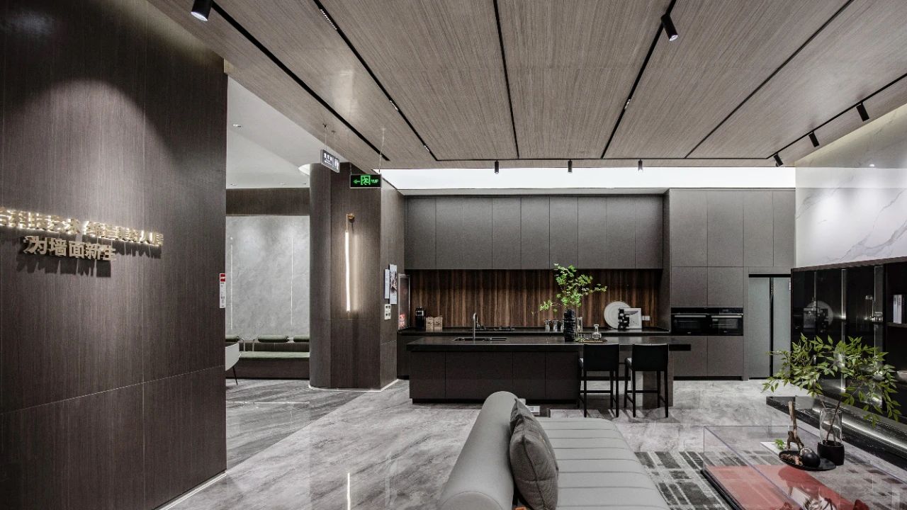 j9����վ�����й����ٷ���վ