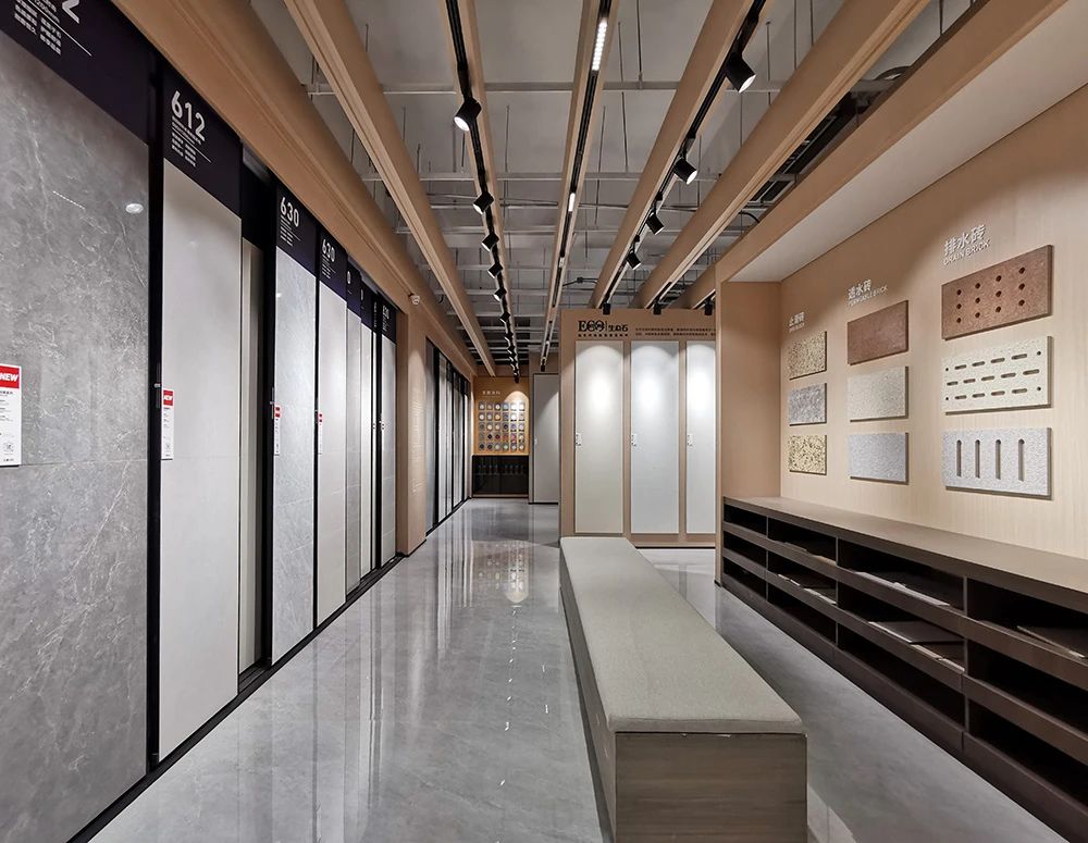 j9����վ�����й����ٷ���վ