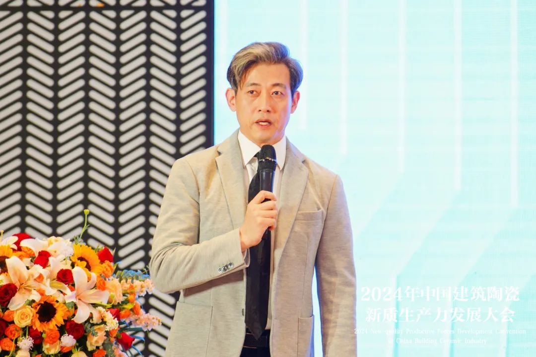 j9����վ�����й����ٷ���վ