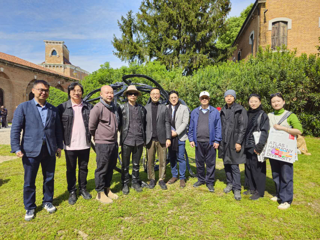 j9����վ�����й����ٷ���վ