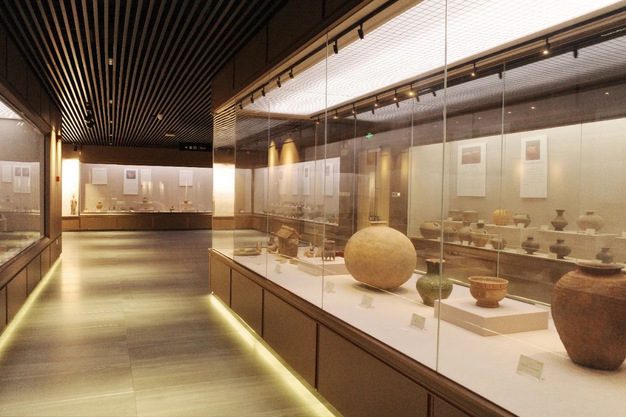 j9����վ�����й����ٷ���վ