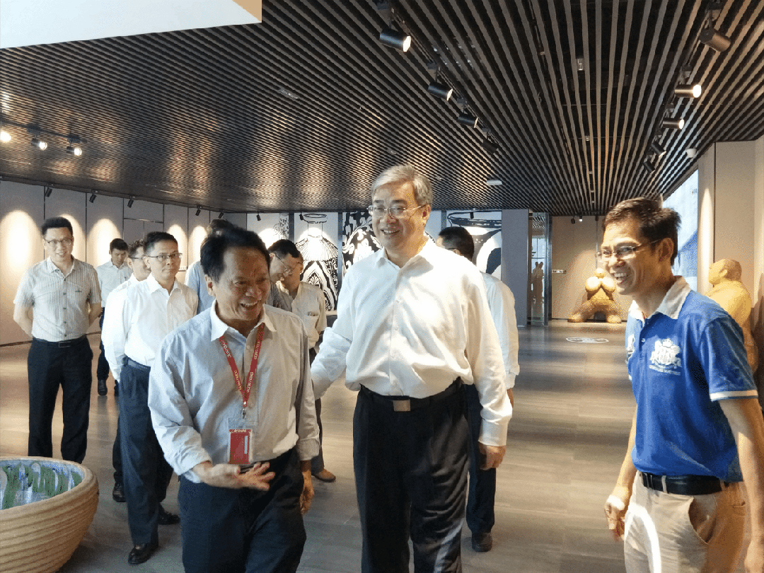 j9����վ�����й����ٷ���վ