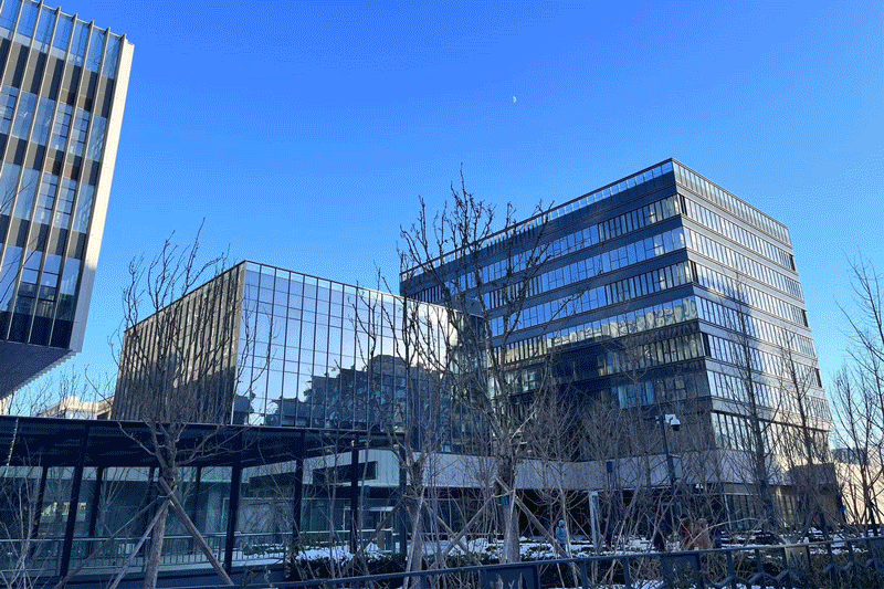 j9����վ�����й����ٷ���վ