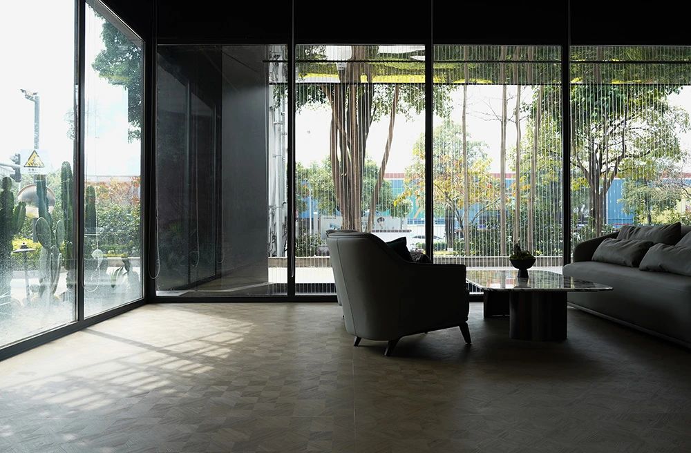 j9����վ�����й����ٷ���վ