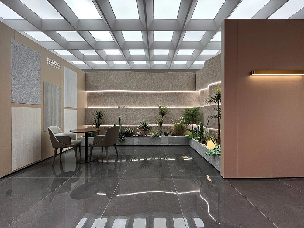 j9����վ�����й����ٷ���վ